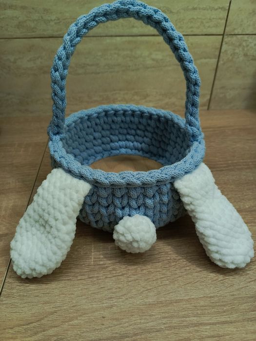 Koszyczek wielkanocny z uszami ręcznie robiony