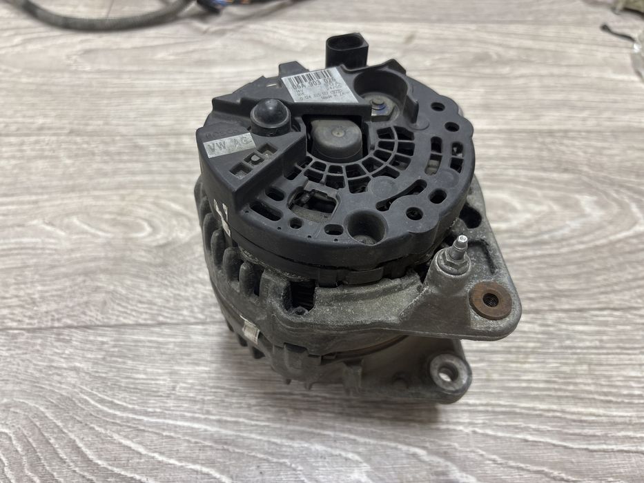 Генератор 06A903026 Skoda, Volkswagen