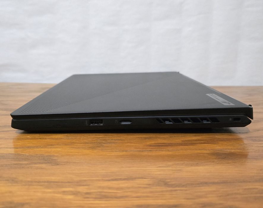 Asus Zephyrus M16 rtx3070ti QHD 165hz i9 12900h