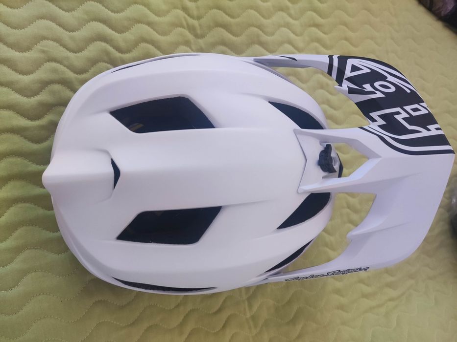 Capacete Troy Lee Design Stage MTB