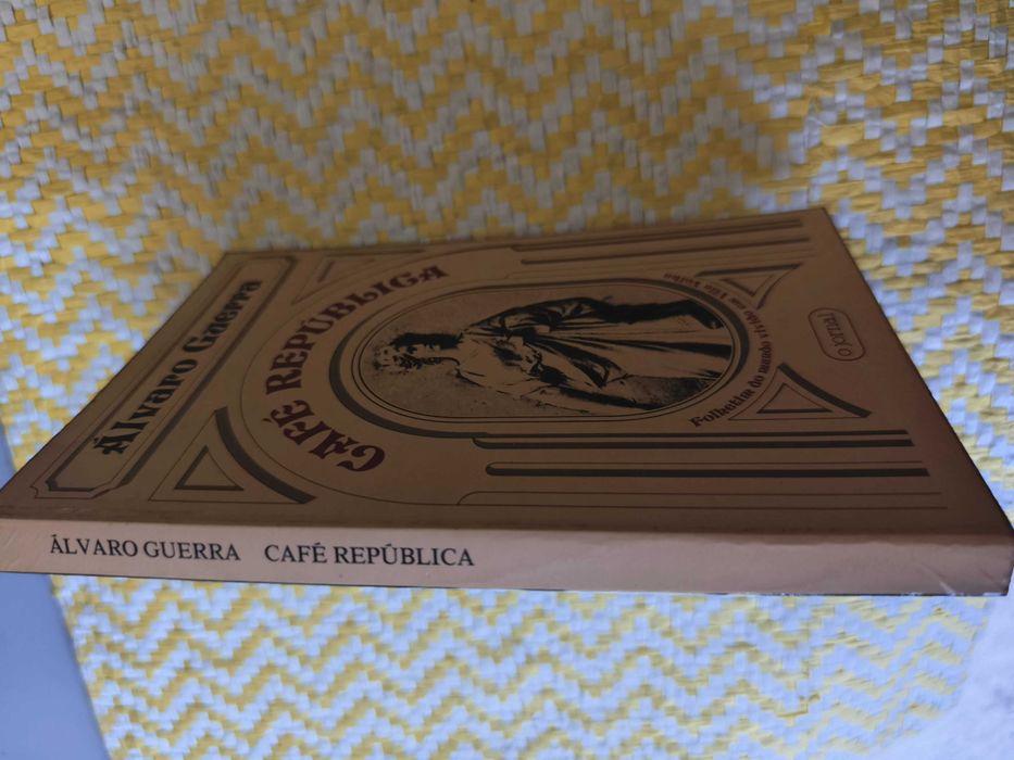Café República - Álvaro Guerra