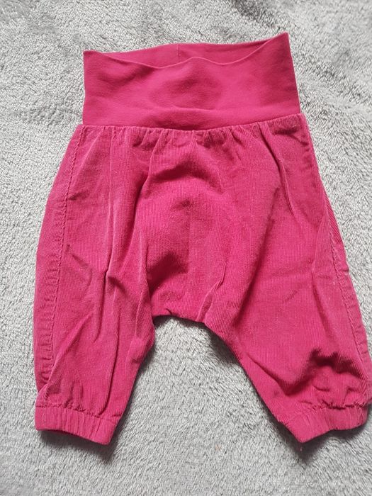 Spodnie dla dziewczynki rozmiar 56