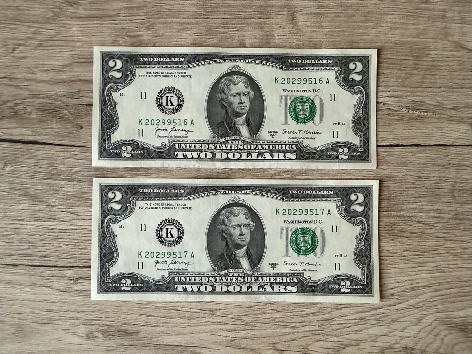 Банкноти 2 долари США з послідовними номерами, 2 шт