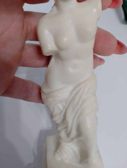 Stara figurka Wenus z Milo
