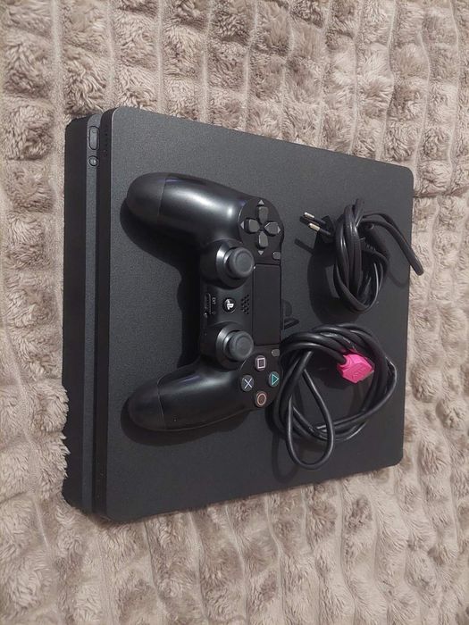 Playstation 4 slim 1 T
