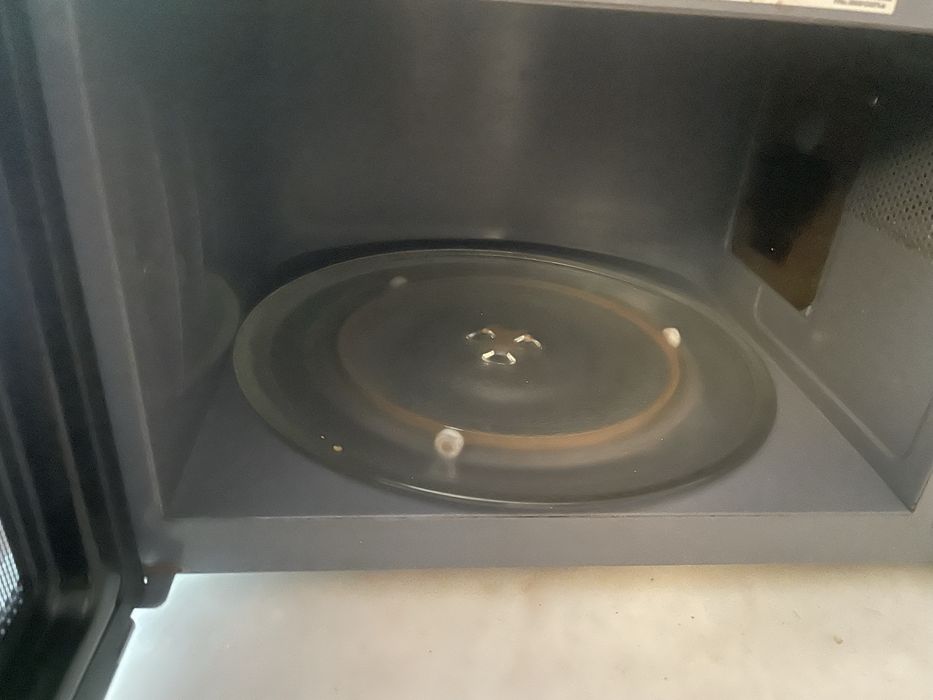 Microondas LG com avaria
