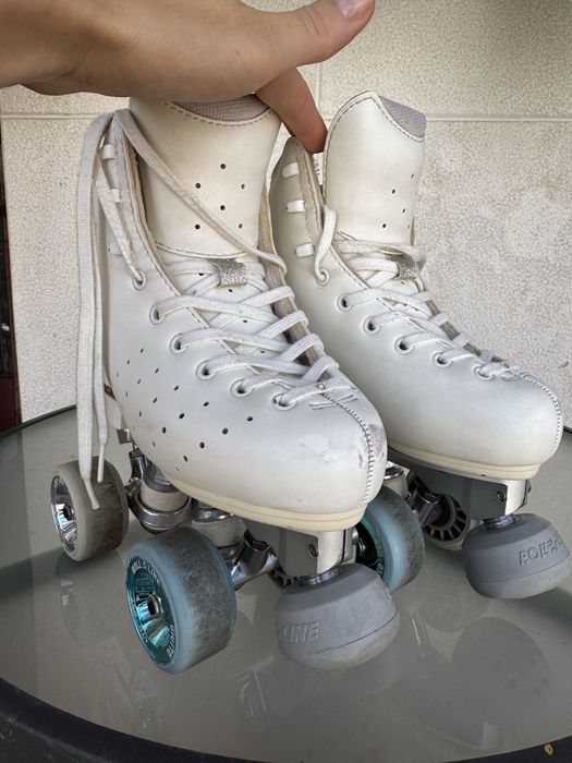 Patins tamanho 215/32