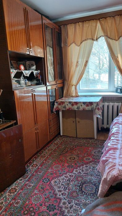 Продам гостинку Князя Остозького