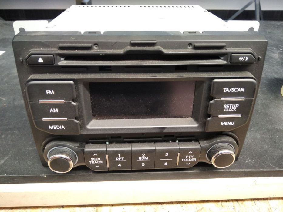 Rádio Kia Rio AM100IHEE REF:961701W700CA