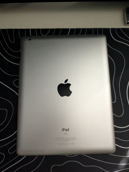 iPad 2 16GB 93% батарея
