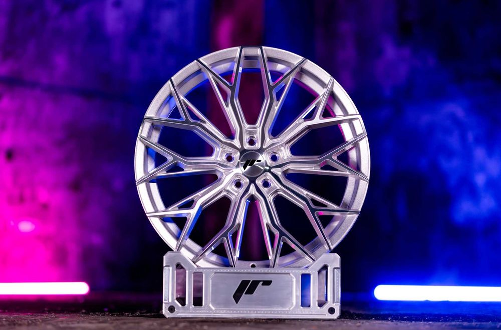 Felgi aluminiowe 19x8.5 5x112 ET30 ET45 Japan Racing JR49 Nowość