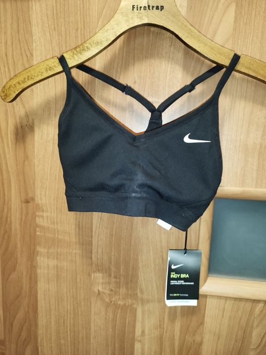 czarny damski stanik sportowy Nike Indy Xs