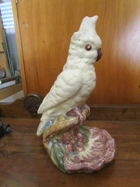 Viuva Lamego faiança ano 1976 grande ave catatua ?