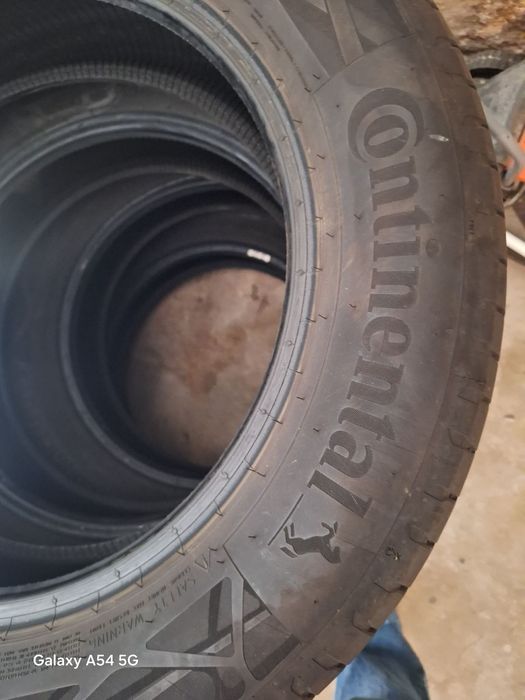 Pneus Michelin EcoContact 6Q 215/60 R17