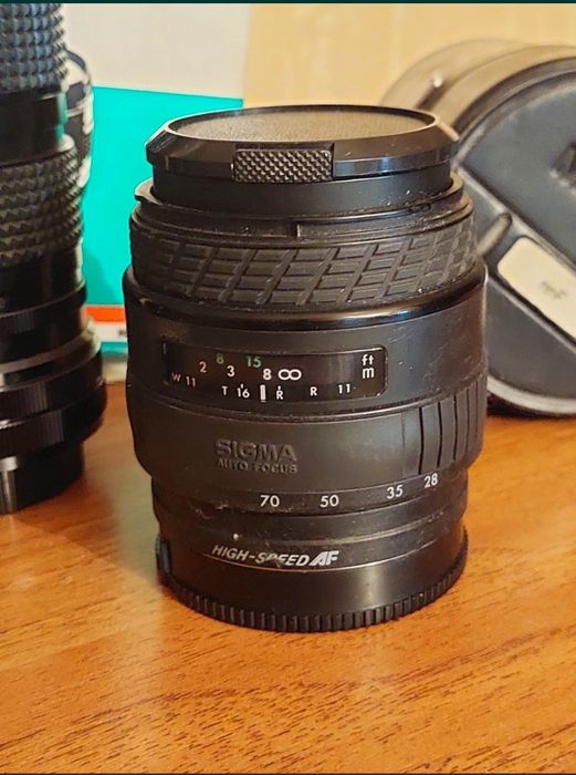 SIGMA UC ZOOM 28-70mm 1:3.5-4.5 MULTI-COATED for Minolta