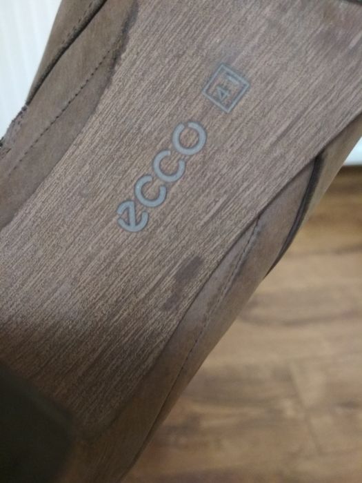 Демисезонные ботинки ECCO