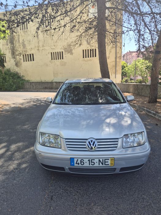 Bora 1.9 TDI Highline 115cv
