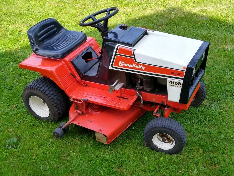 Kosiarka traktorek Simplicity 12 KM Briggs & Stratton Yard Man