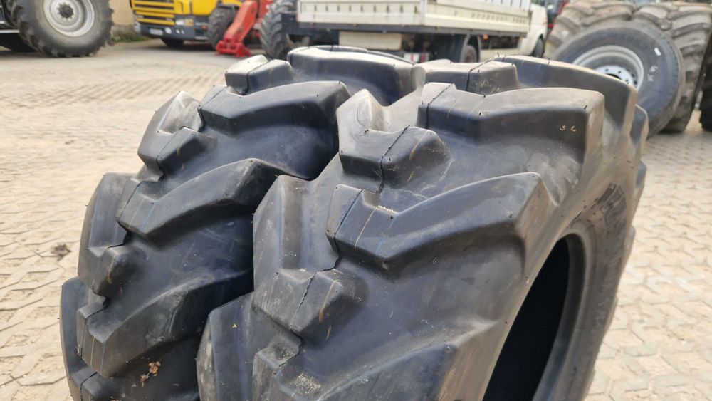 12.5/80-18 12.5-18 340/80-18 NOWE 12PR JCB 3cx