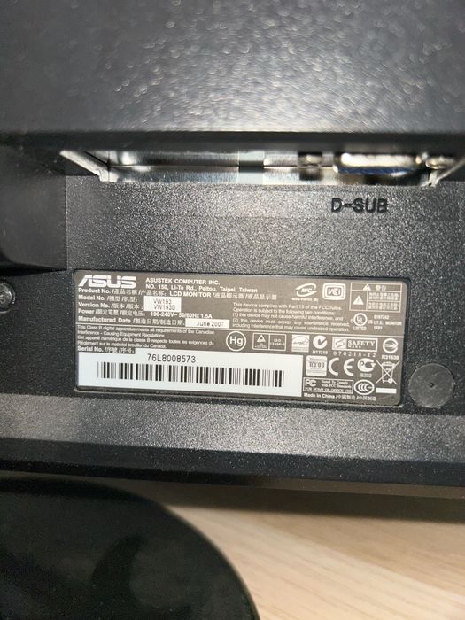 Monitor ASUS VW193D 19" - Funcional / Ideal para desenrascar ou 2º ecrã