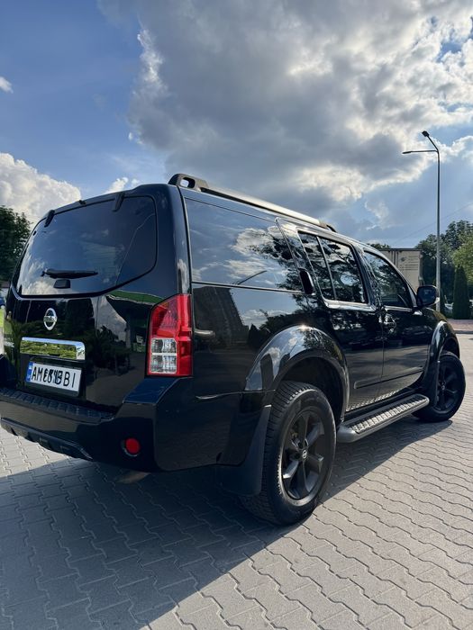 Nissan Pathfinder r51