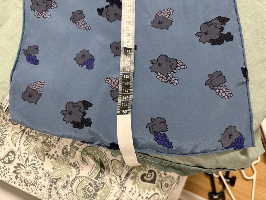 lekki szal / apaszka z naturalnego jedwabiu (100% silk).