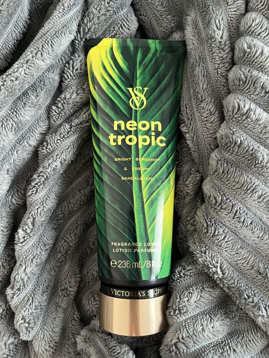 Balsam do ciała Victoria’s Secret Neon Tropic