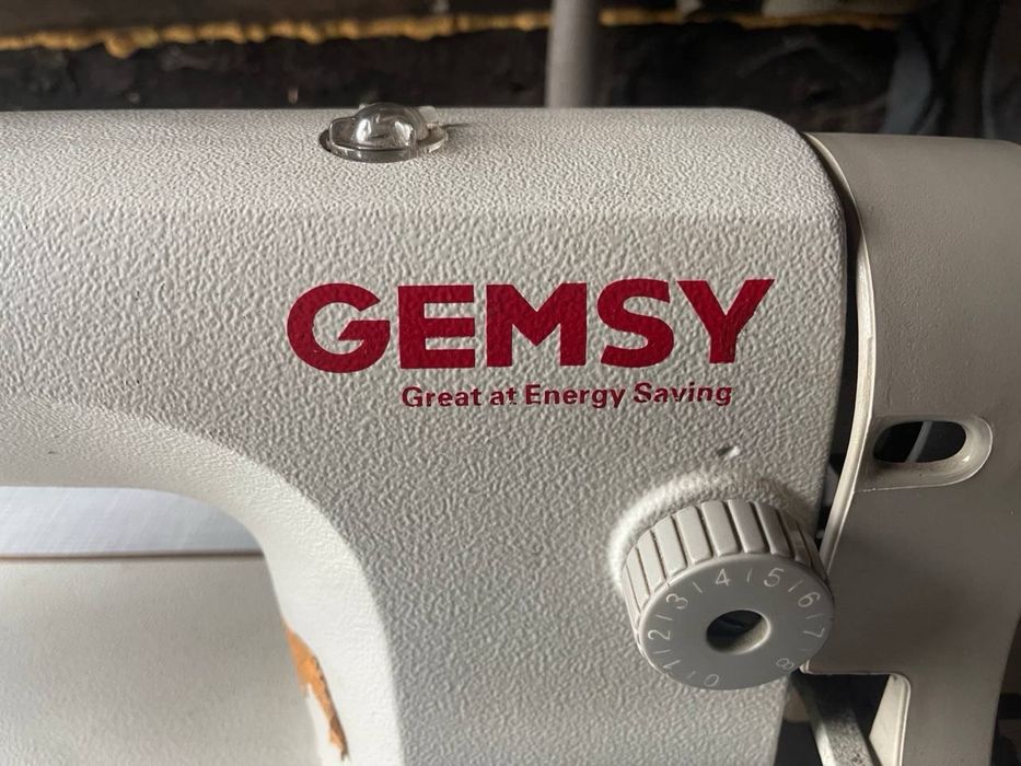 Швейна машинка GEMSY GEM8900 H обмін на компресор або пароочисник
