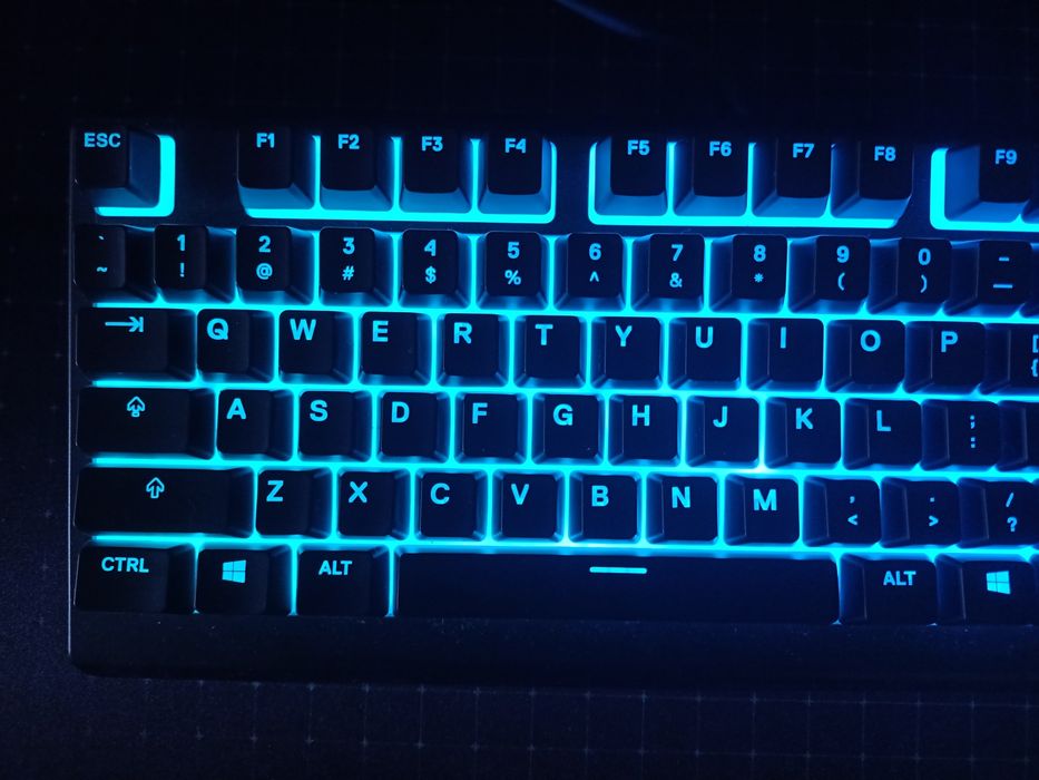 Klawiatura gamingowa Steelseries Apex 3 tkl Stan IDEALNY