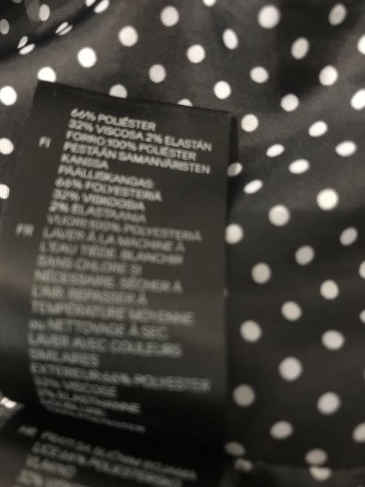 Czarna, krótka marynarka H&M