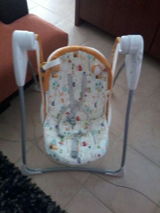 Berco com pilhas.