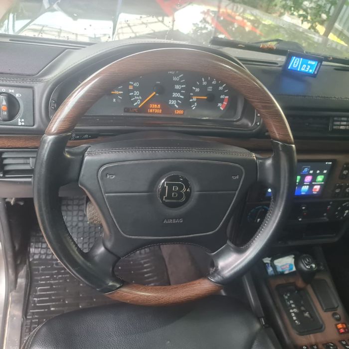 Продам Mercedes G 500.