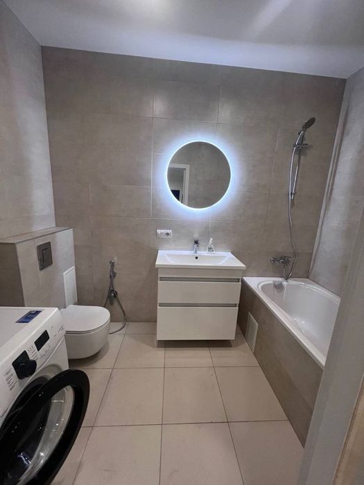 Здам сучасну 3х кімнатну квартиру студію в Центрі!