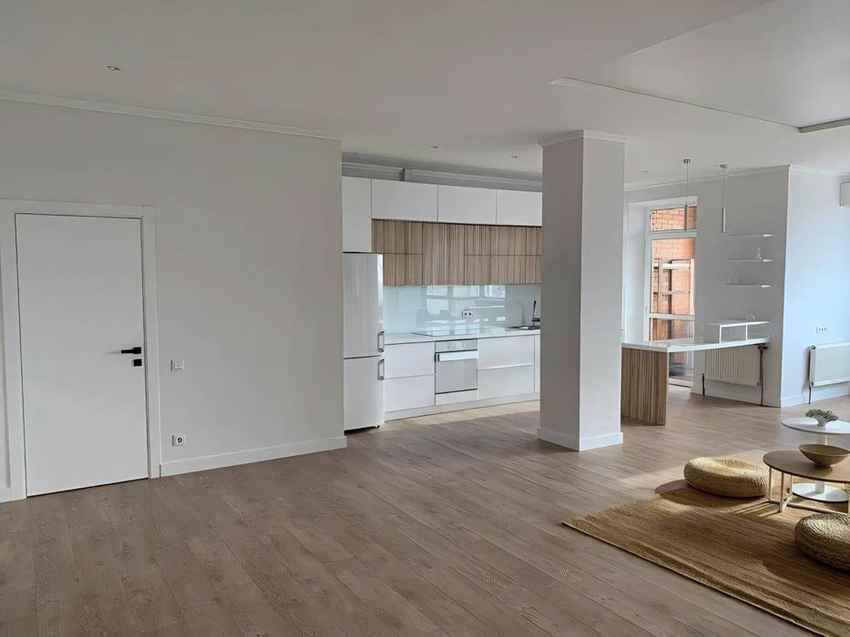 Продам 3-кімнатну квартиру вул. Культури, 22Б