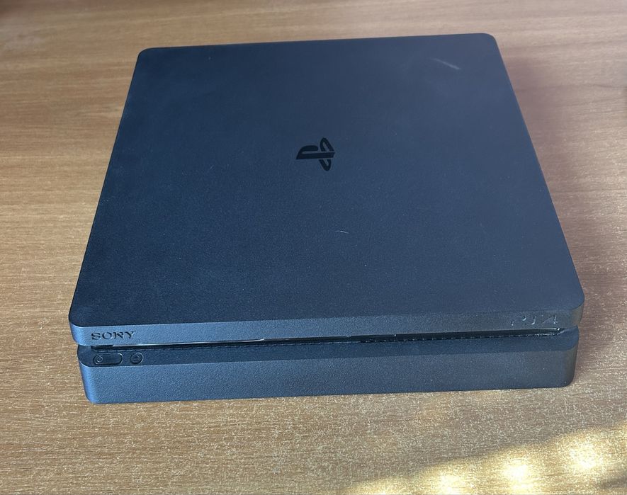 Ps 4 slim на 512g стан 10/10