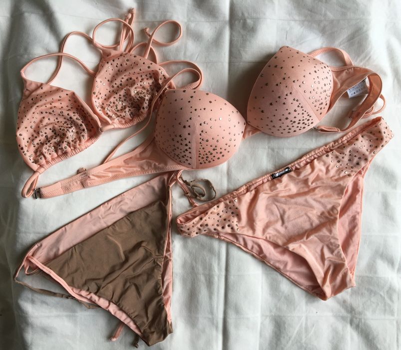 Купальники Calzedonia раздельный персикового цвета размер 75в/M IT3