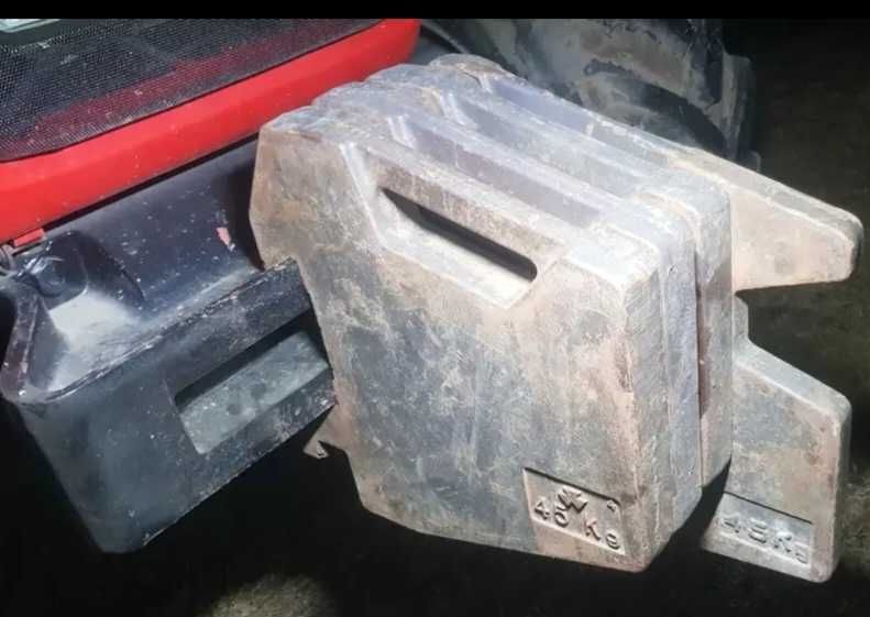 Obciążnik MF Ferguson Ursus 45 kg 4x55 kg i zaczep 60 kg + wspornik balast, 12x valtra