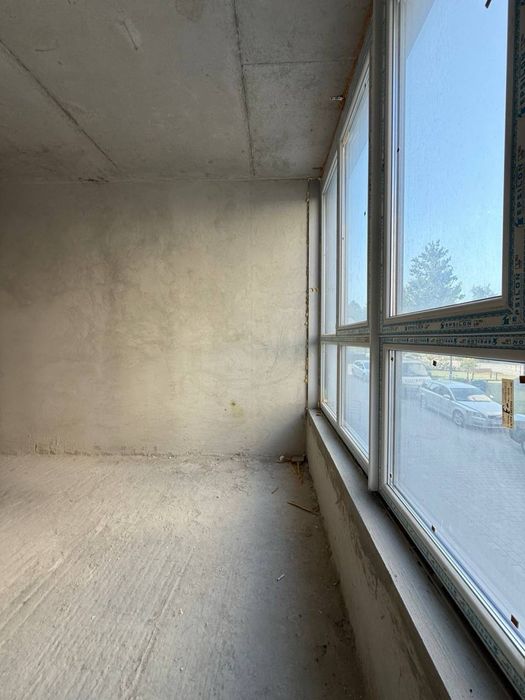 Готова до Ремонту! Двохстороння 1-кімнатна ,Паркова Алея