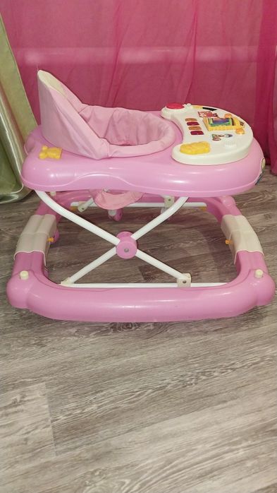 Ходунки для девочки