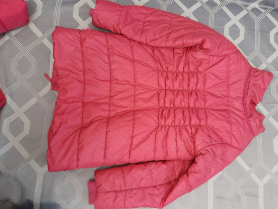 Куртки дівчинці 6-10років