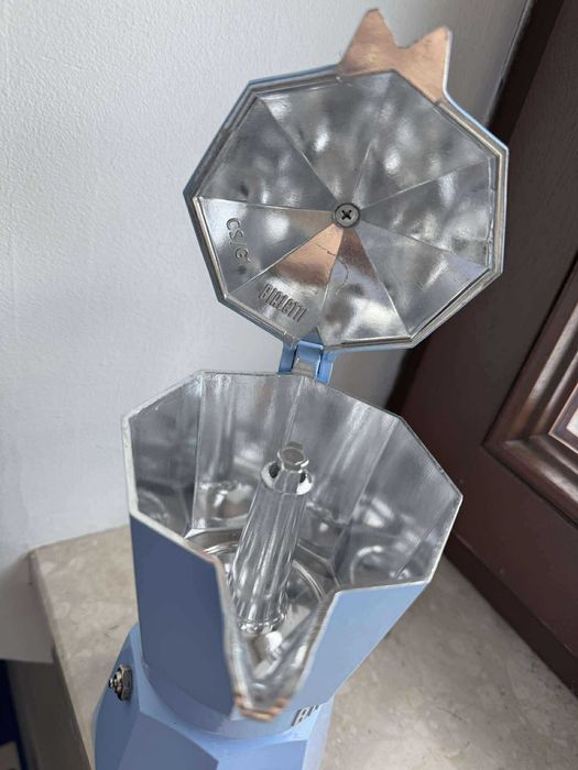 Bialetti
Bialetti Exclusive Moka Express  Jasny niebieski 6 filiżanek