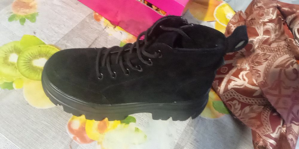 Продам ботикизімні