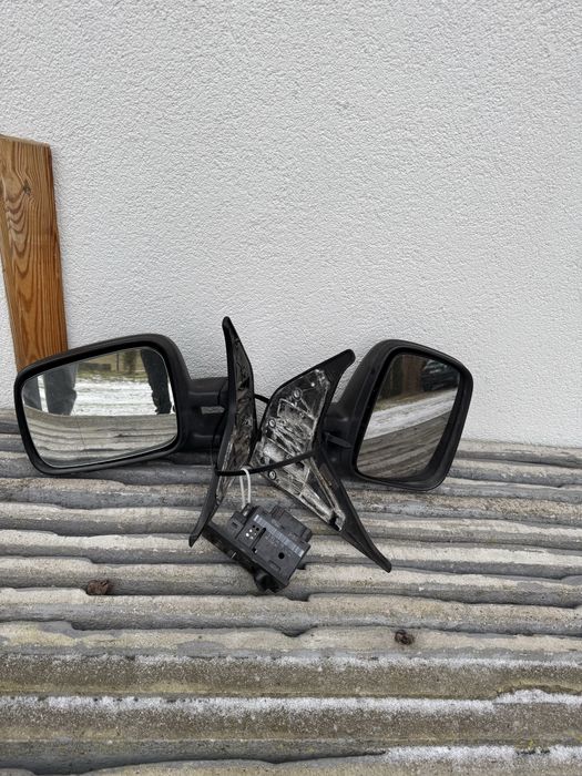 Sprzedam relingi i lusterka do VW T4