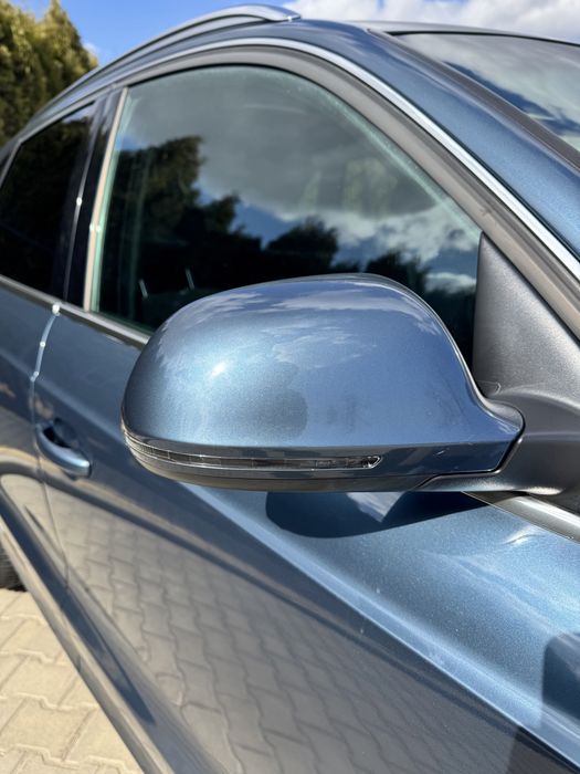 Audi q3  S  line
