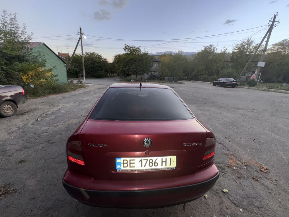 продам шкода октавия тур 1997 г.