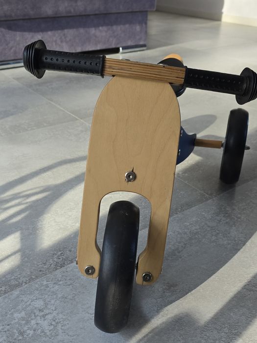 Rowerek trójkołowy biegowy