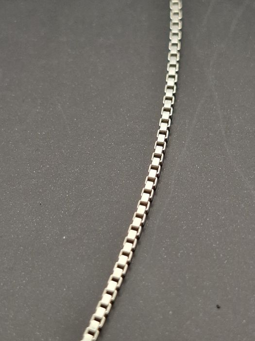 Łańcuszek srebrny próby 875 o długości 45 cm