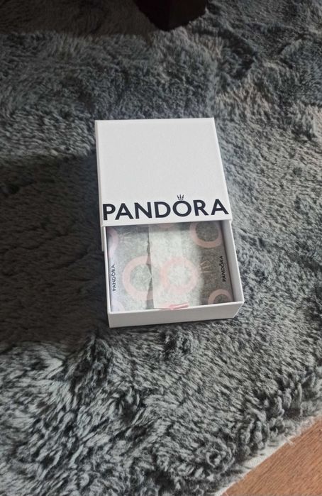 Pudełko na bransoletka Pandora