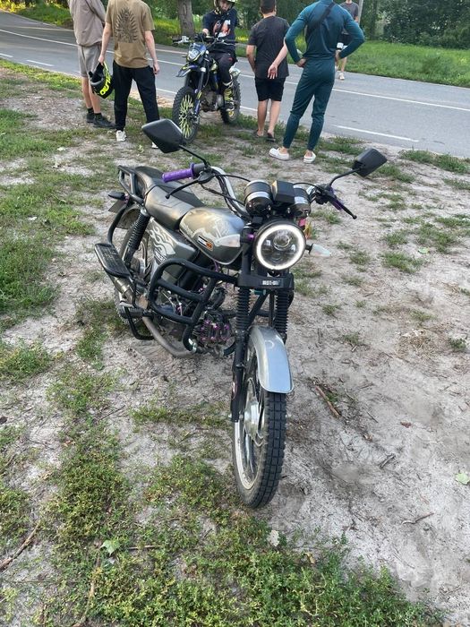 Продам мотоцикл мустанг