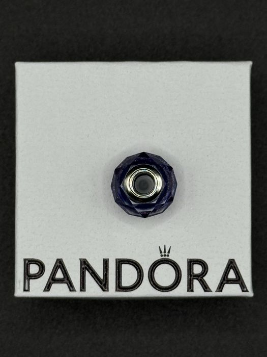 Pandora Charms Fasetowany Niebieski ze szkła Murano